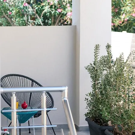 Apartament Greek Sky - New Modern With Shared Pool Tavronitis