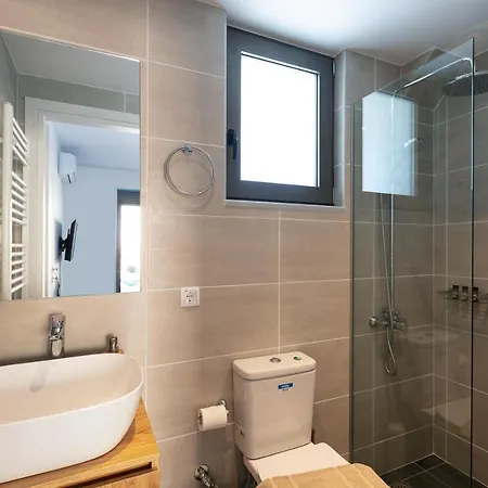 Apartament Greek Sky - New Modern With Shared Pool