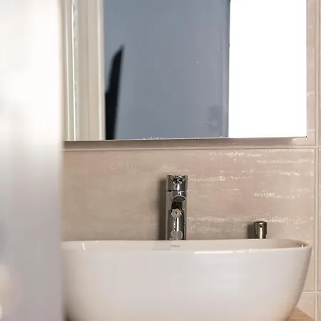 Greek Sky - New Modern With Shared Pool Apartament Tavronitis
